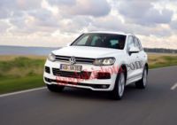 Volkswagen Touareg - 2012 - Kính Ô Tô - Công Ty Cổ Phần Hồ Lê